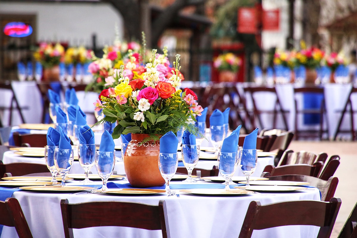 How to Plan a Masquerade Ball in London