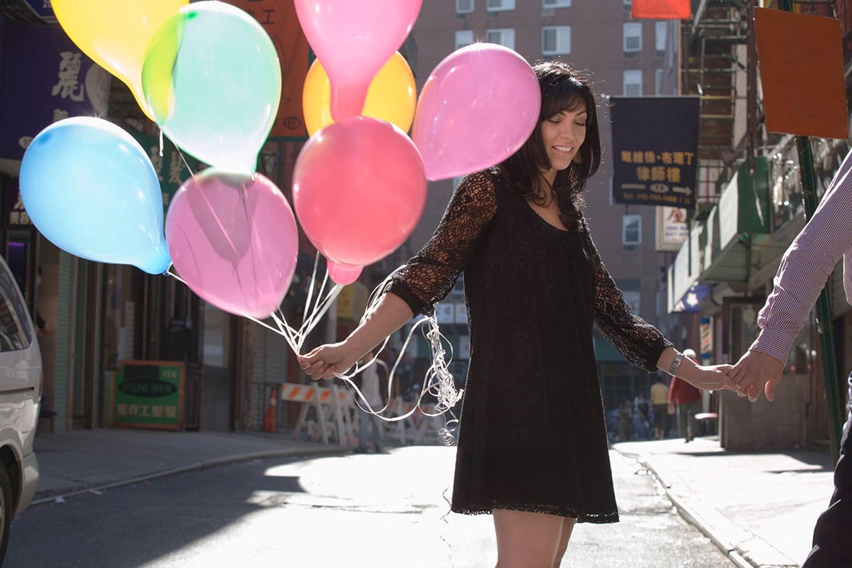 How Long Do Balloons Last in Hot Weather? Outdoor Event Decor Tips